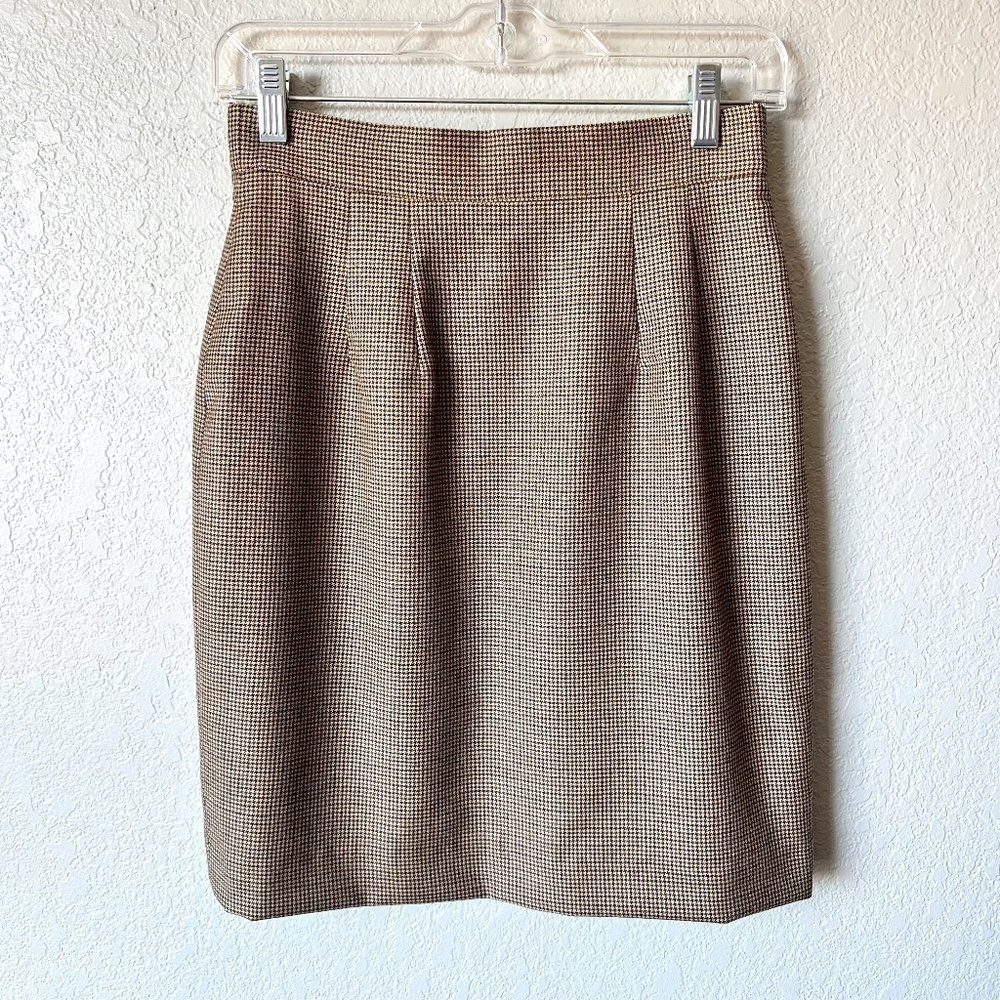 *FIRM PRICE* Brooks Brothers black and tan houndstooth patterned pencil skirt